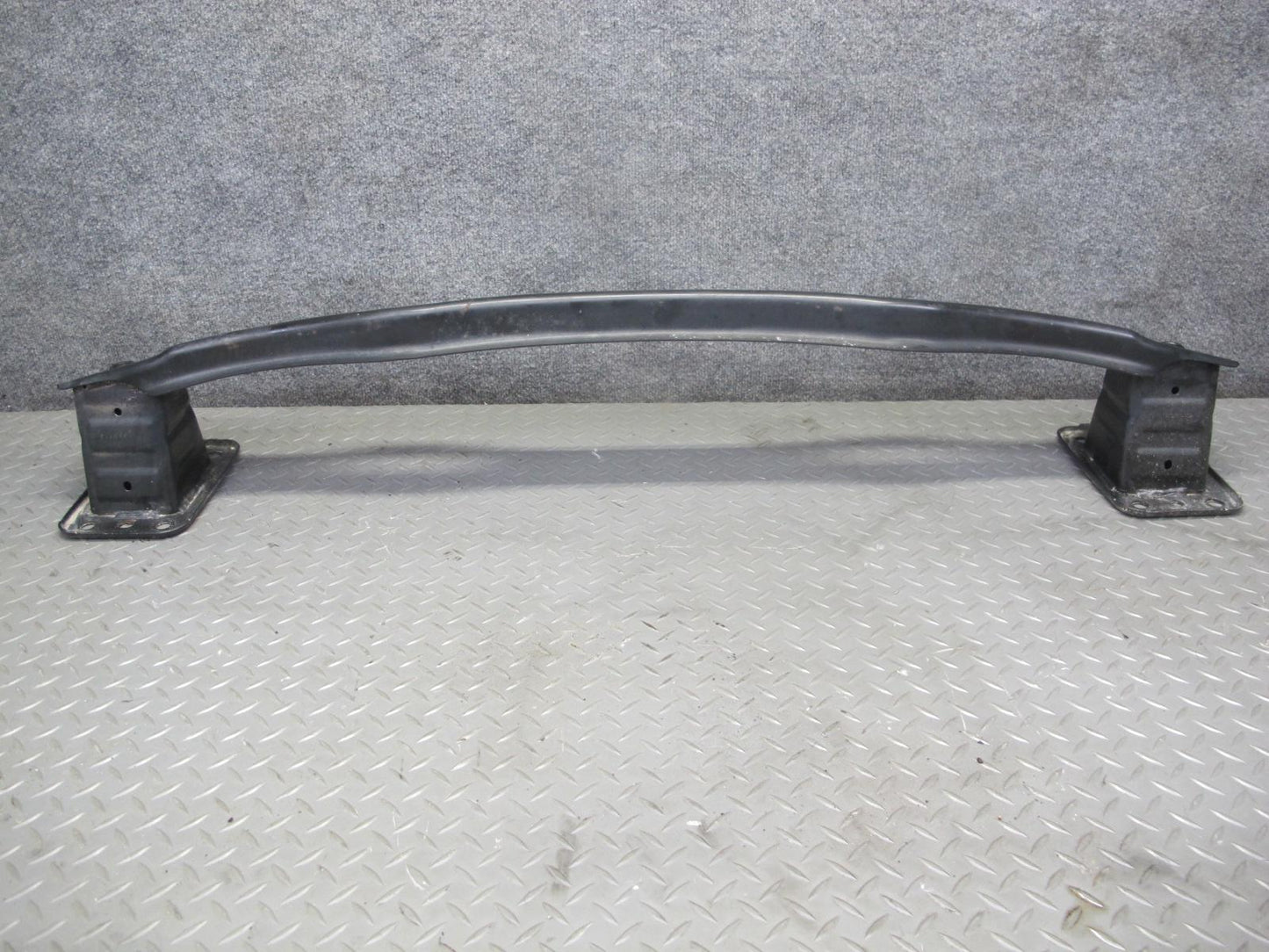 2008-2014 BMW E70 E71 X6 X6M Rear Bumper Impact Reinforcement Bar 7158449