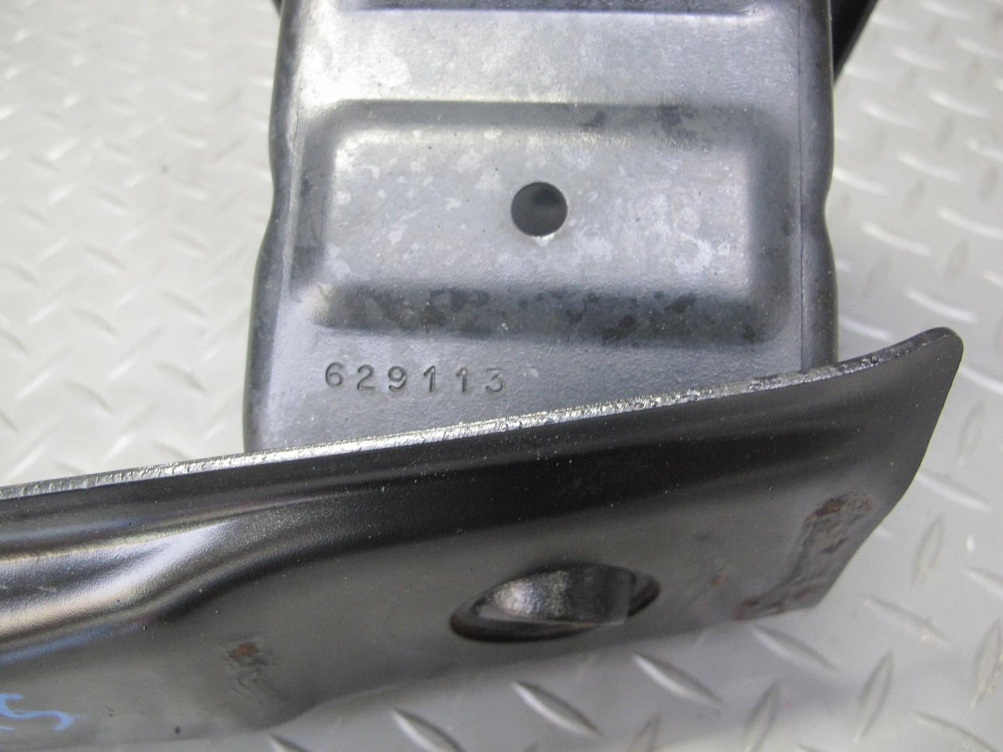 2008-2014 BMW E70 E71 X6 X6M Rear Bumper Impact Reinforcement Bar 7158449