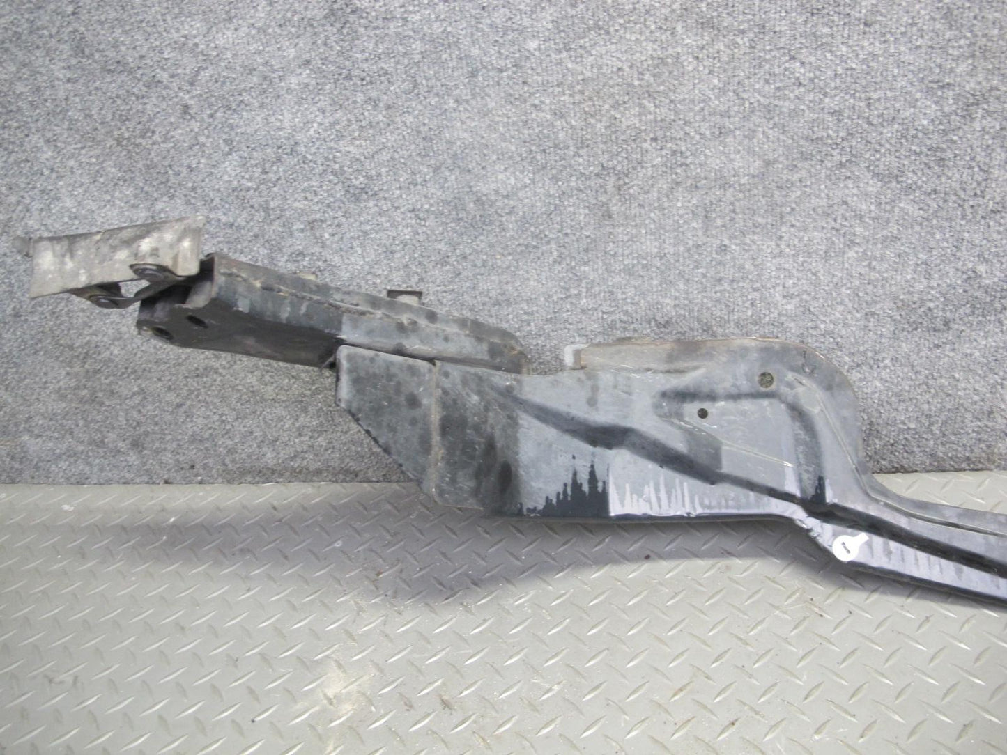 07-09 Nissan 350Z Z33 Conv Rear Fuel Tank Crossmember w Stay Brakets Assy OEM