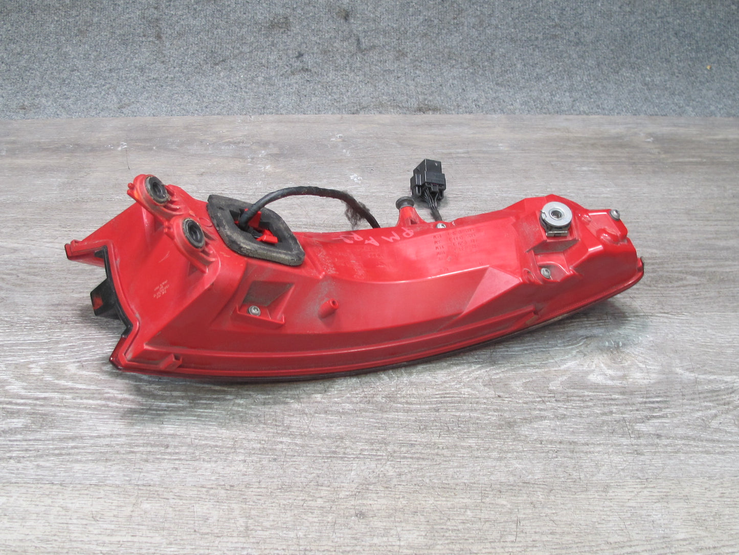 2015-2018 Porsche Macan Rear Right Outer Tail Light Lamp 95B945096E