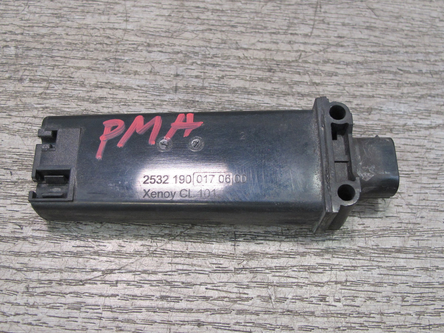 2015-2018 Porsche Macan Tire Pressure Monitoring Sensor Module 7PP907273D
