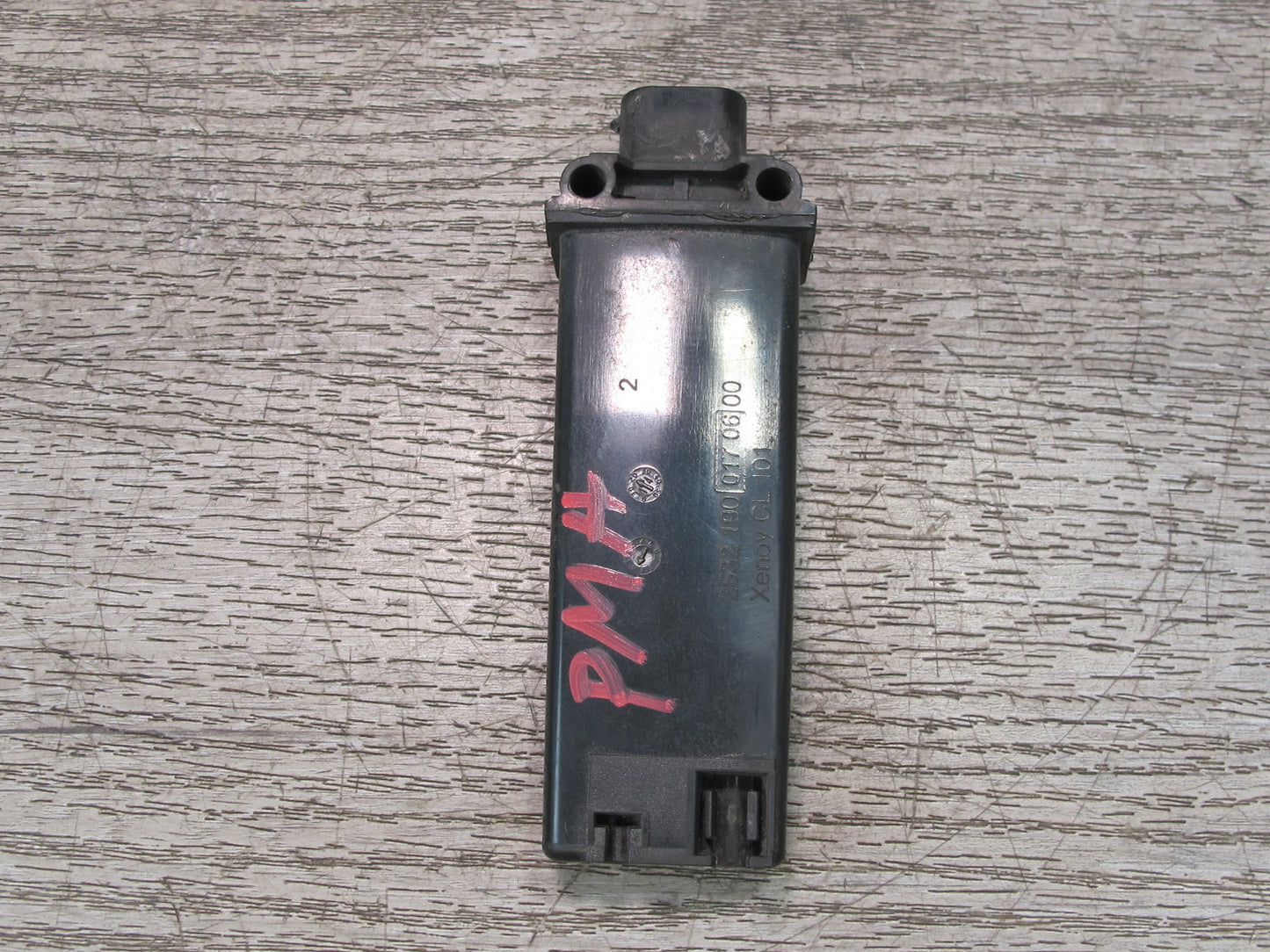 2015-2018 Porsche Macan Tire Pressure Monitoring Sensor Module 7PP907273D
