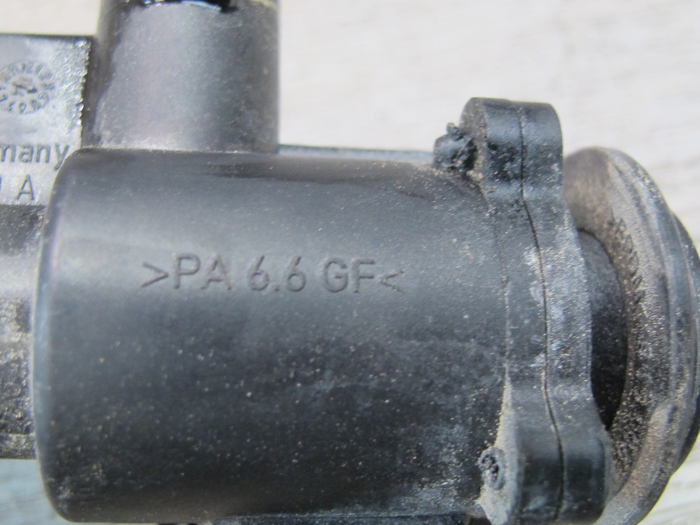 2015-2018 Porsche Macan Heater Control Water Valve 7PP819810A