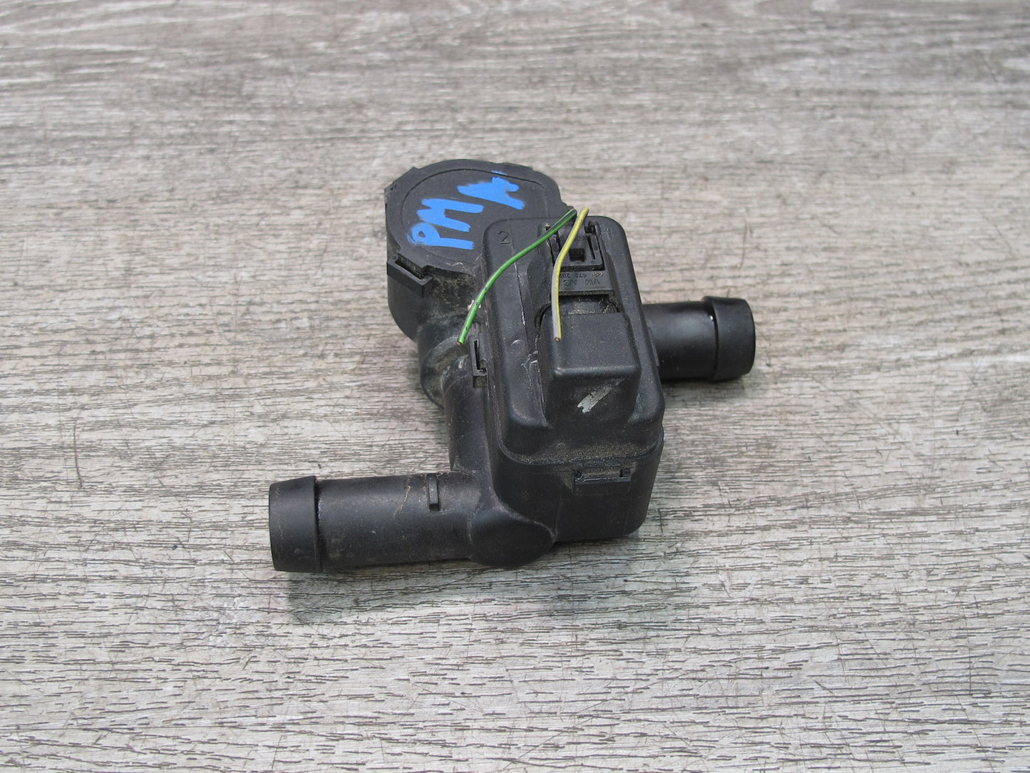 2015-2018 Porsche Macan Heater Control Water Valve 7PP819810A