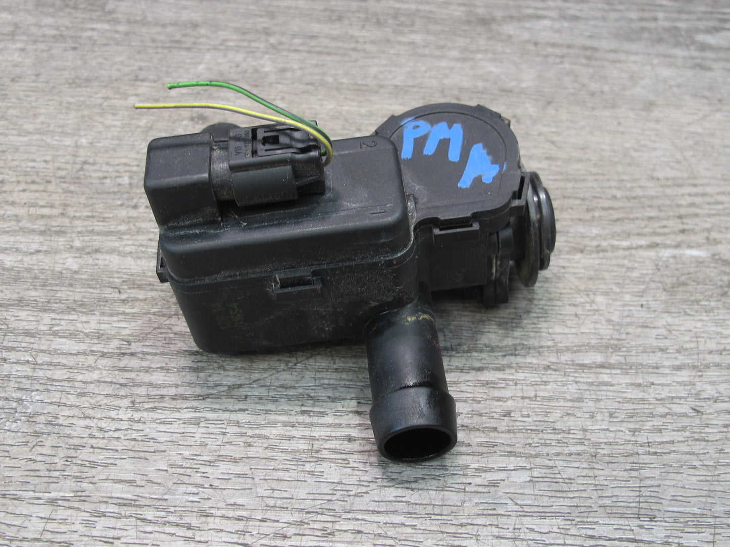2015-2018 Porsche Macan Heater Control Water Valve 7PP819810A
