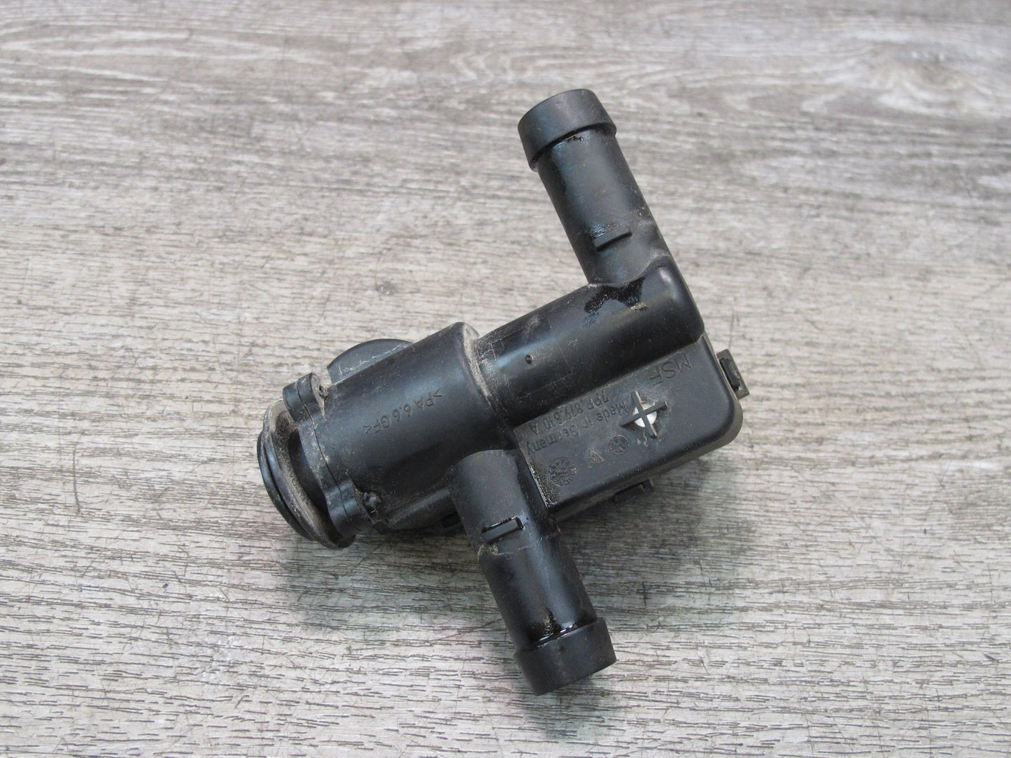 2015-2018 Porsche Macan Heater Control Water Valve 7PP819810A