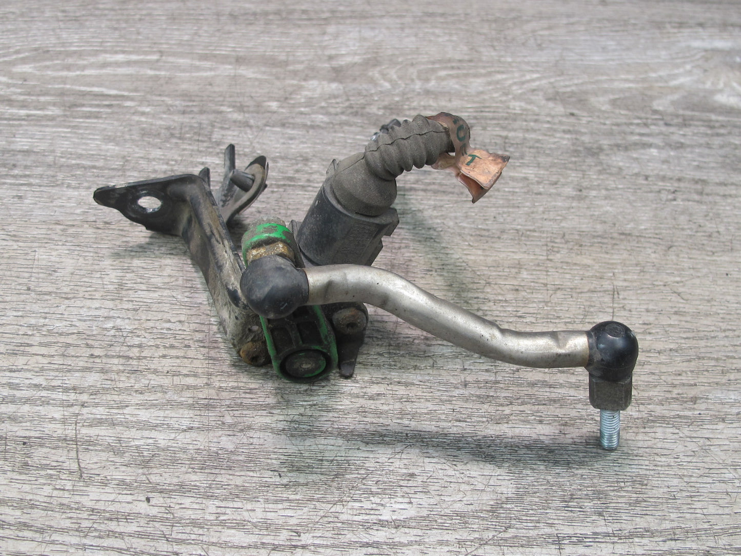 2015-2025 Porsche Macan Rear Right Suspension Height Level Sensor