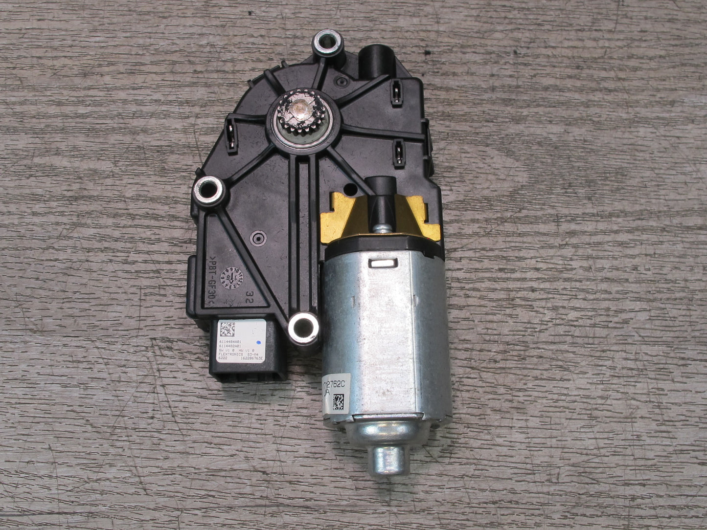 2017-2020 Maserati Levante M161 Upper Sunroof Motor Drive Unit