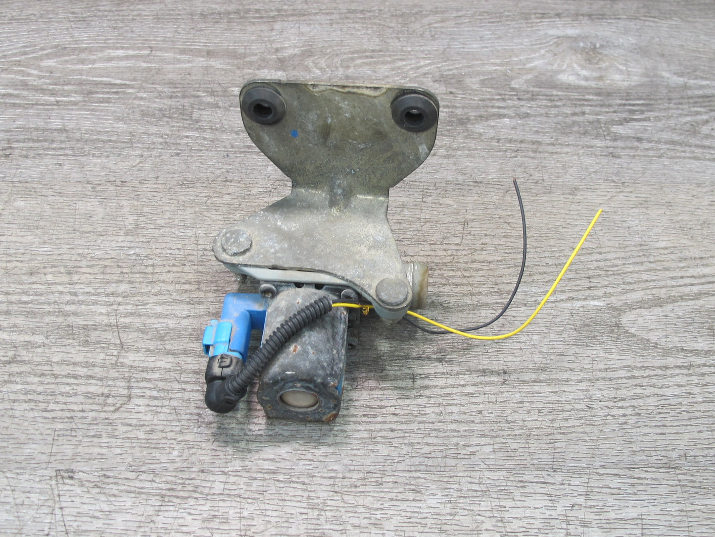 2017-2020 Maserati Levante M161 A/C Hvac Heater Control Solenoid Valve