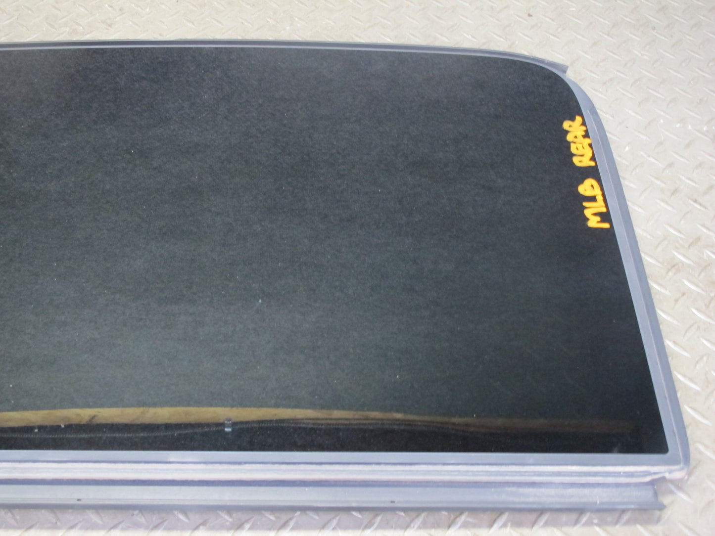 2017-2020 Maserati Levante M161 Rear Sunroof Glass Window Panel 6114130