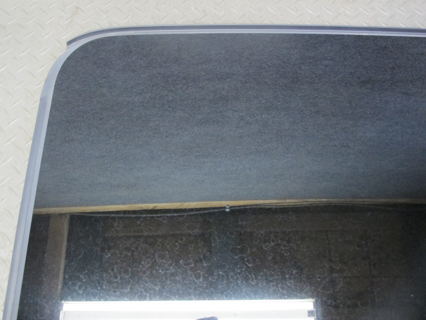 2015-2018 Porsche Macan Rear Panoramic Sunroof Glass Panel