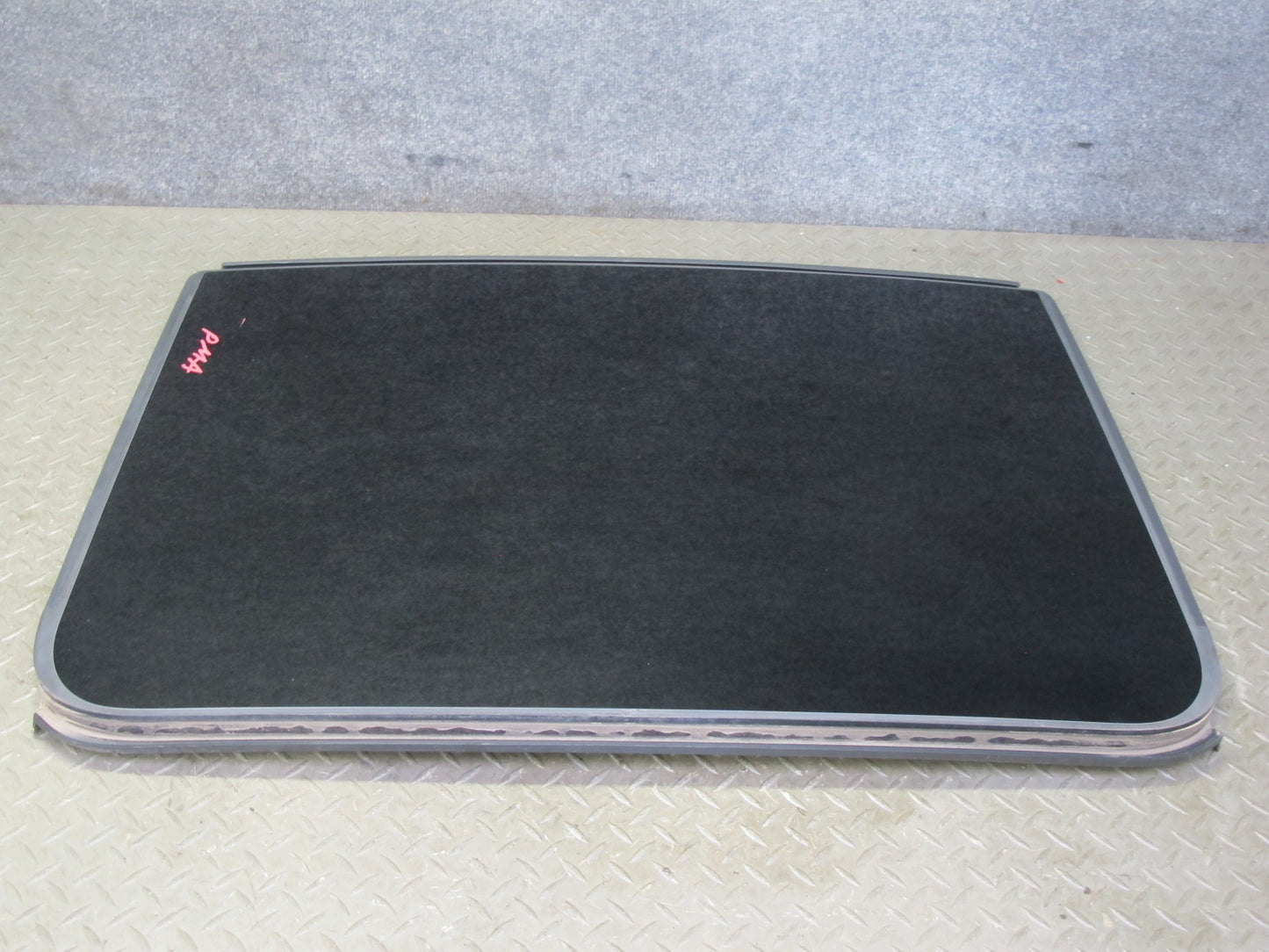 2015-2018 Porsche Macan Rear Panoramic Sunroof Glass Panel