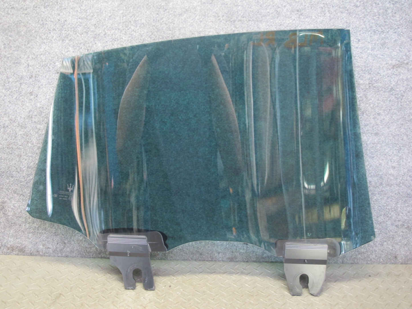 2017-2020 Maserati Levante M161 Rear Left Driver Side Door Glass Window