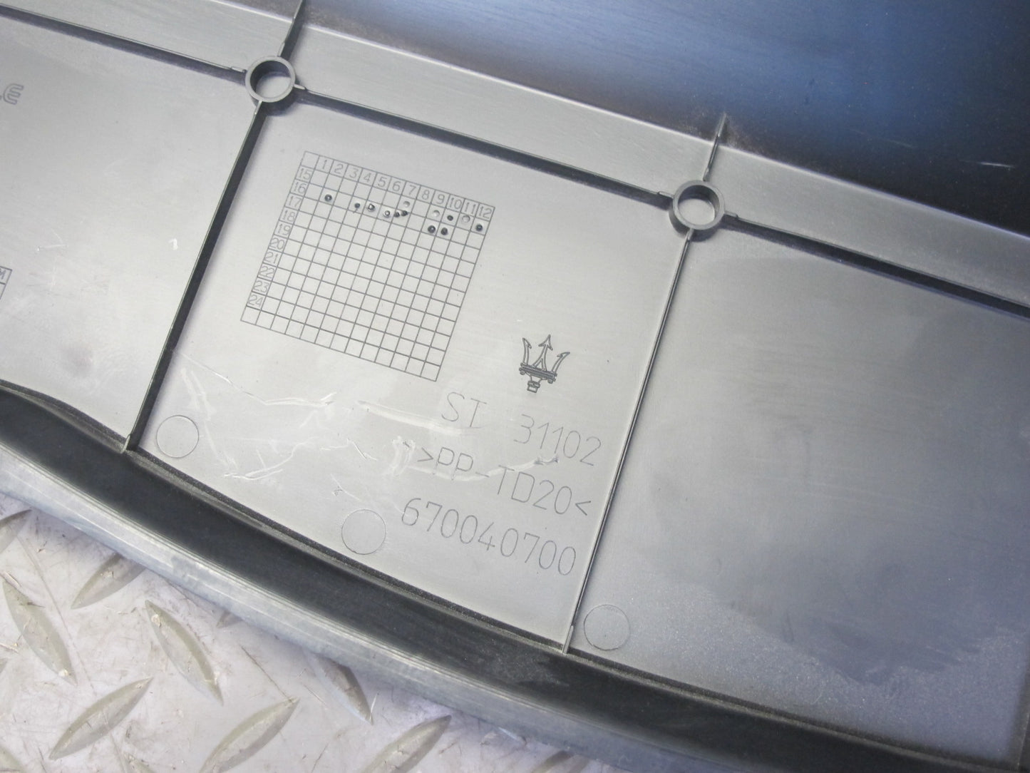 2017-2020 Maserati Levante M161 Rear Trunk Cargo Floor Tray Storage