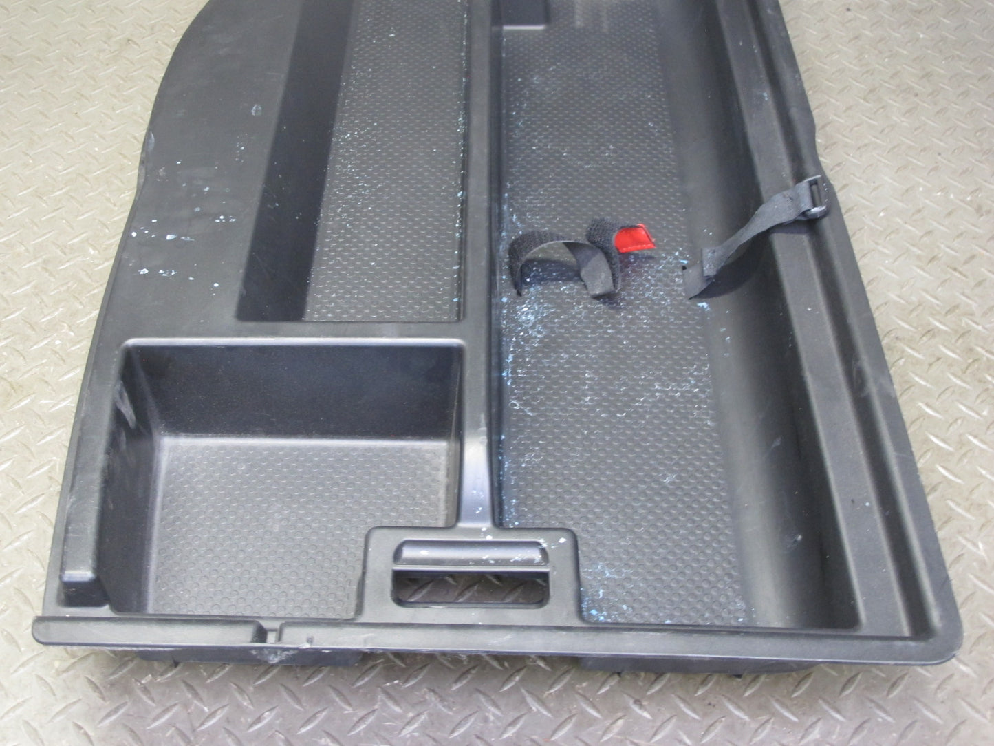 2017-2020 Maserati Levante M161 Rear Trunk Cargo Floor Tray Storage