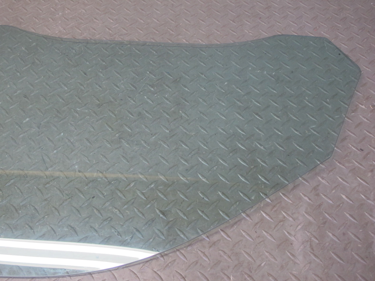 1999-2005 Porsche 911 Carrera 996 Convertible Left Door Glass Window
