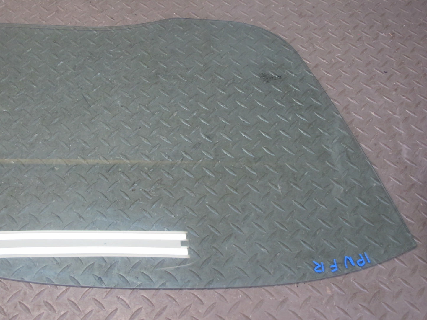 1999-2005 Porsche 911 Carrera 996 Convertible Right Door Glass Window