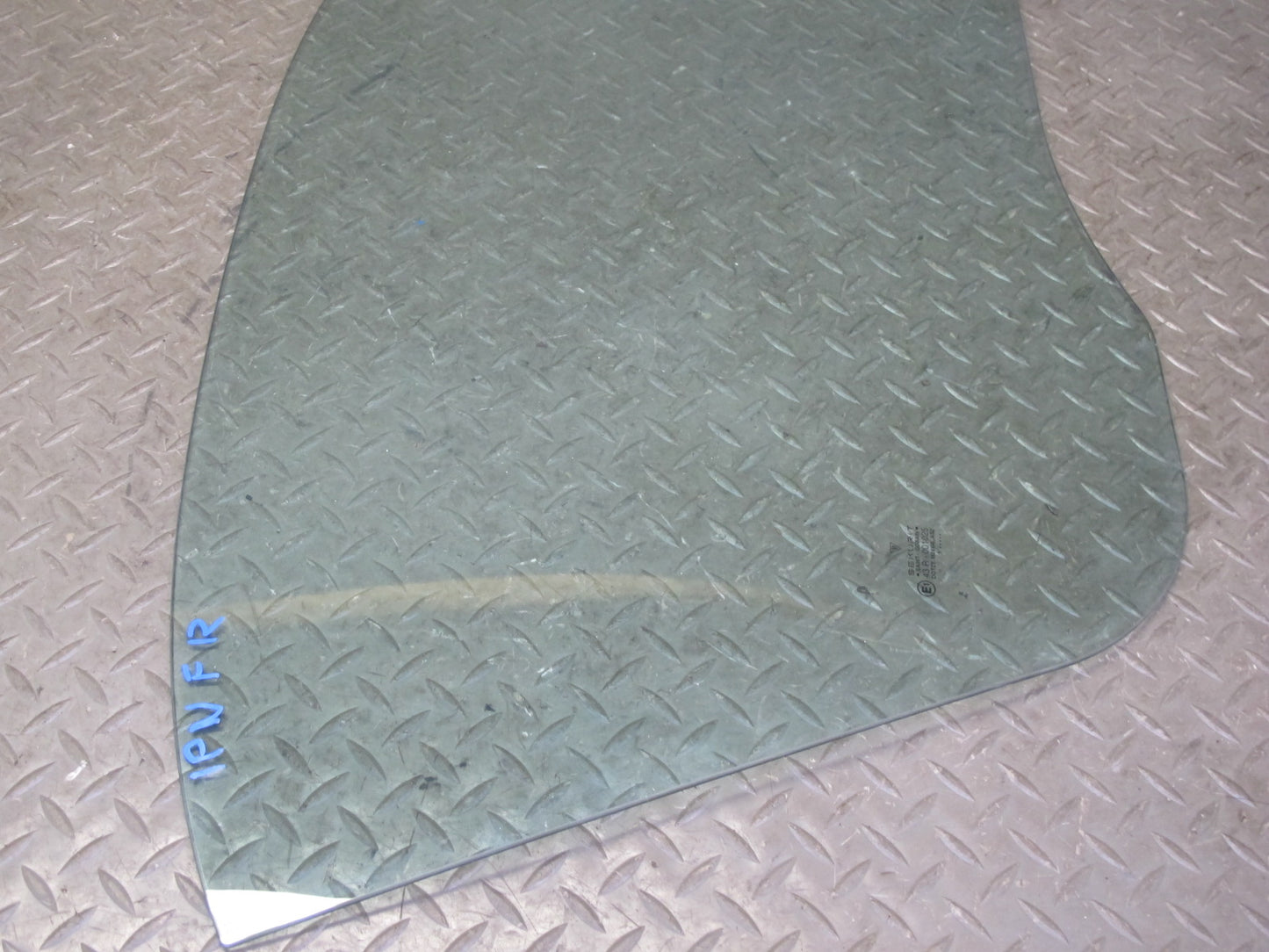1999-2005 Porsche 911 Carrera 996 Convertible Right Door Glass Window