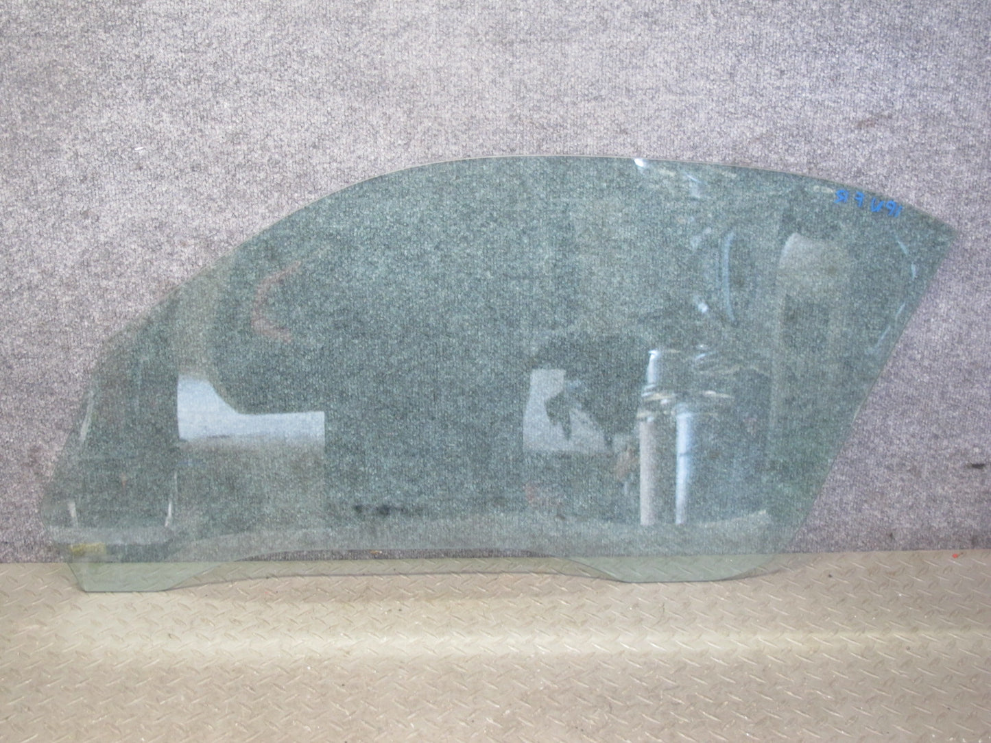 1999-2005 Porsche 911 Carrera 996 Convertible Right Door Glass Window