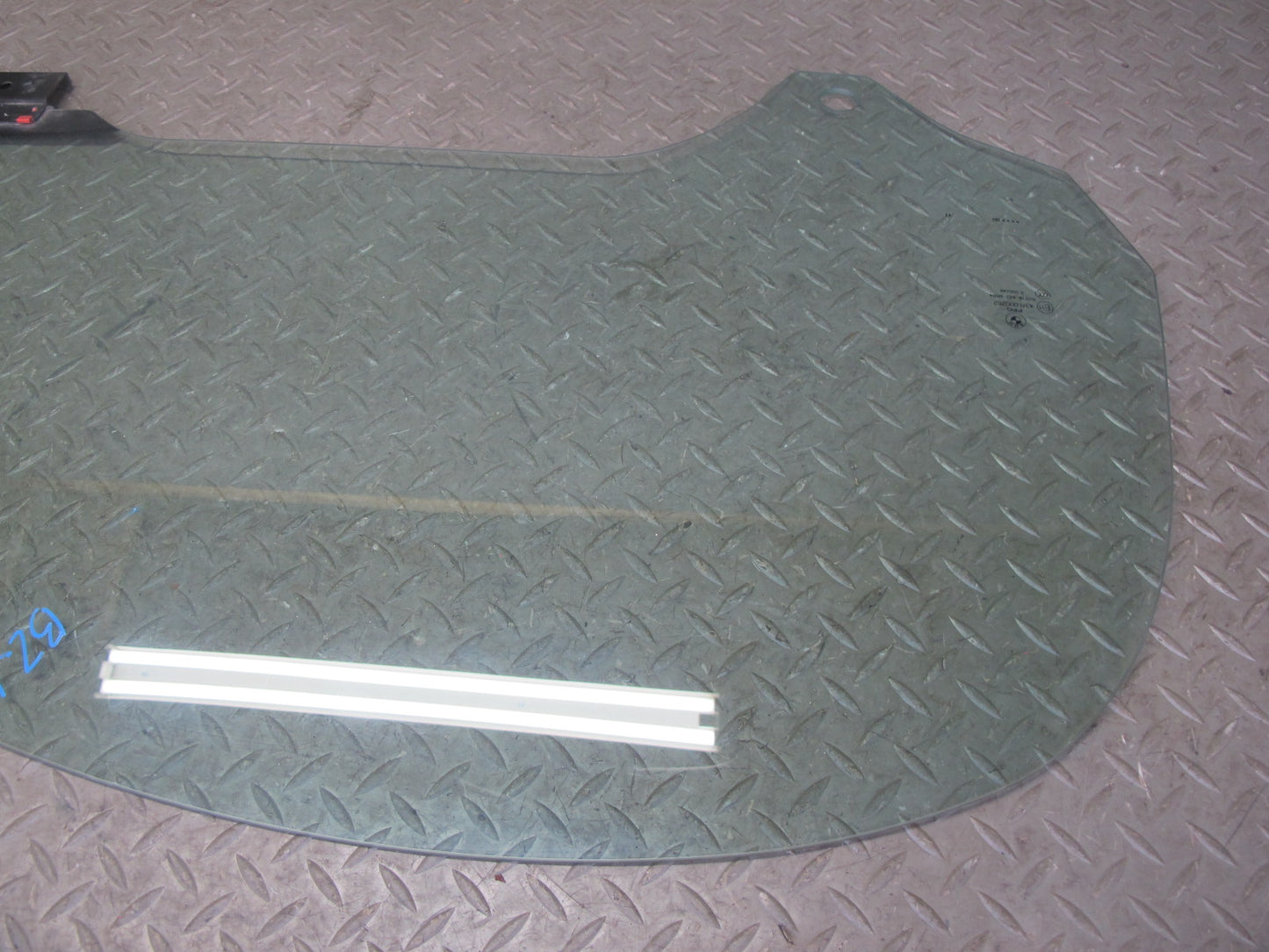 03-08 BMW E85 Z4 Front Right Passenger Door Window Glass OEM