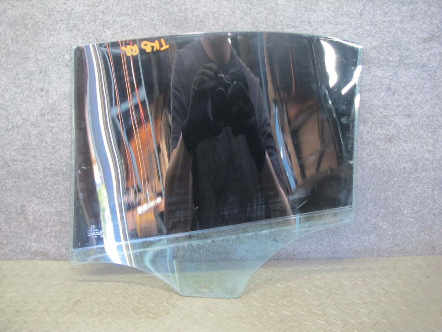 2008-2013 BMW E90 M3 328i 335i Rear Right Door Glass Window