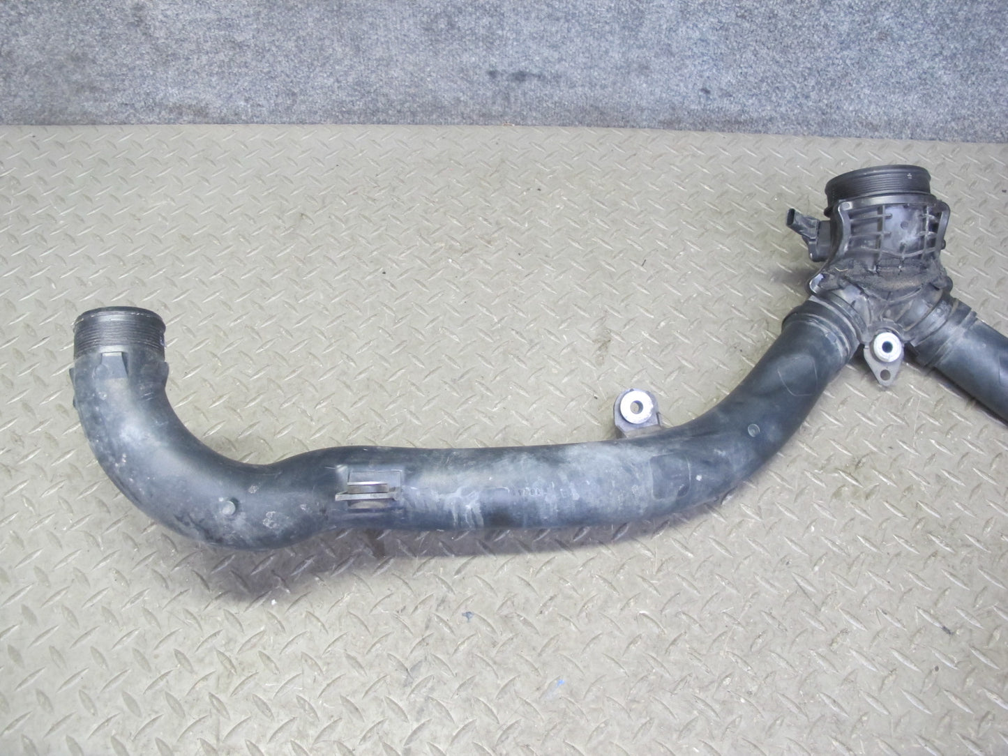 2015-2018 Porsche Macan Air Intake Inlet Hose Pipe Line w Sensor 95B145762A
