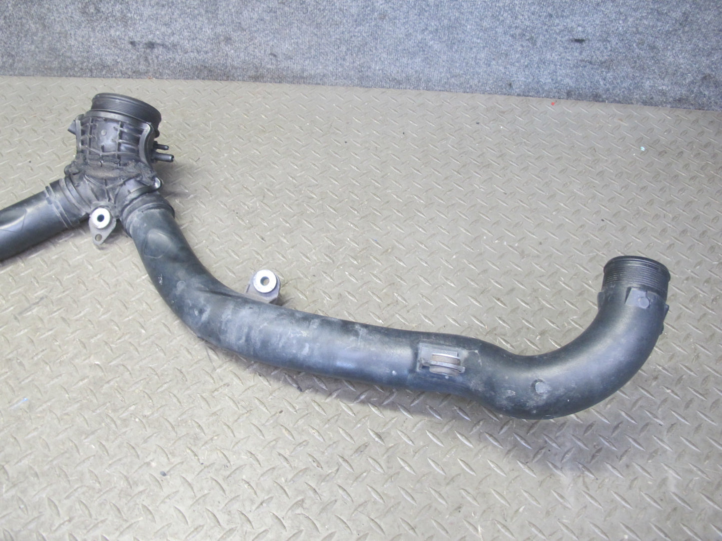 2015-2018 Porsche Macan Air Intake Inlet Hose Pipe Line w Sensor 95B145762A