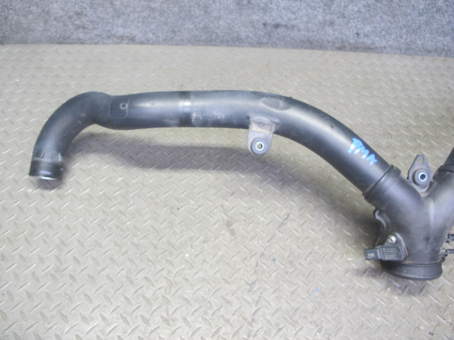 2015-2018 Porsche Macan Air Intake Inlet Hose Pipe Line w Sensor 95B145762A