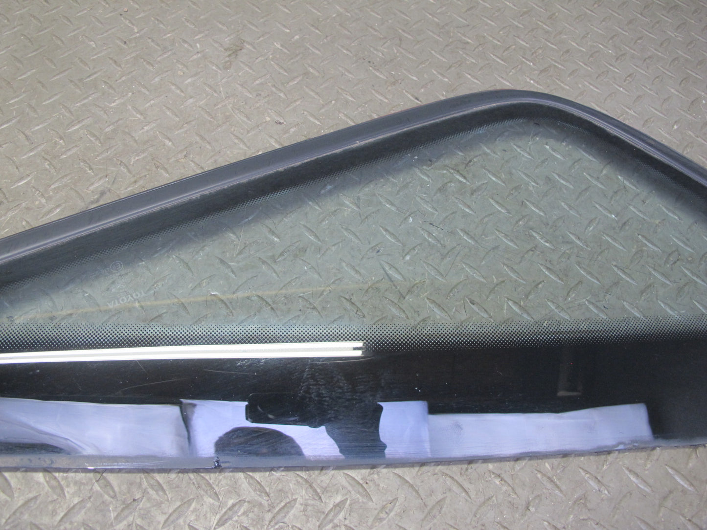 89-92 Toyota Supra MA70L Rear Left Quarter Glass Window w Molding Trim Set OEM