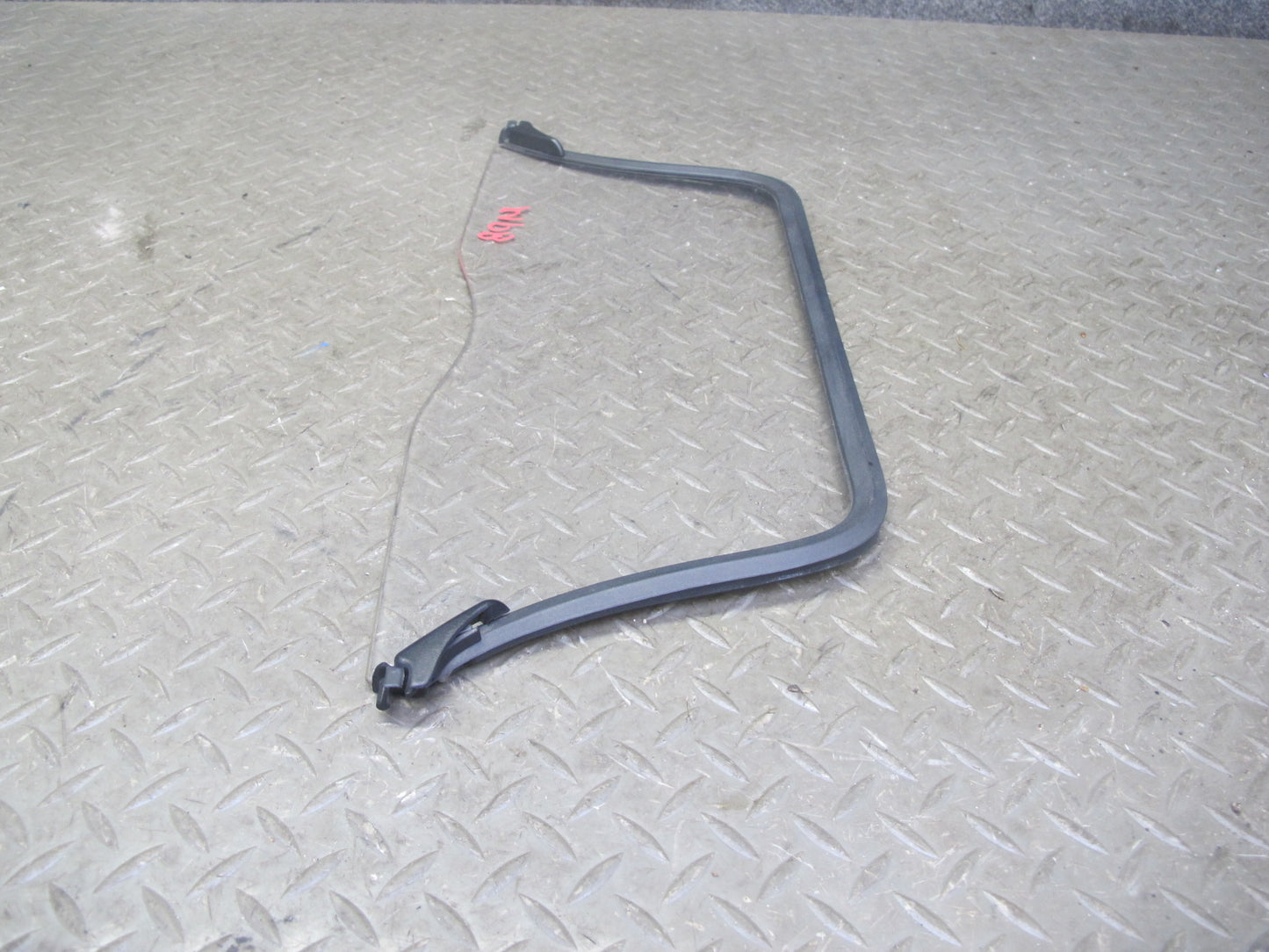 1997-2004 Porsche Boxster 986 Rear Center Wind Screen Wind Deflector Glass Panel