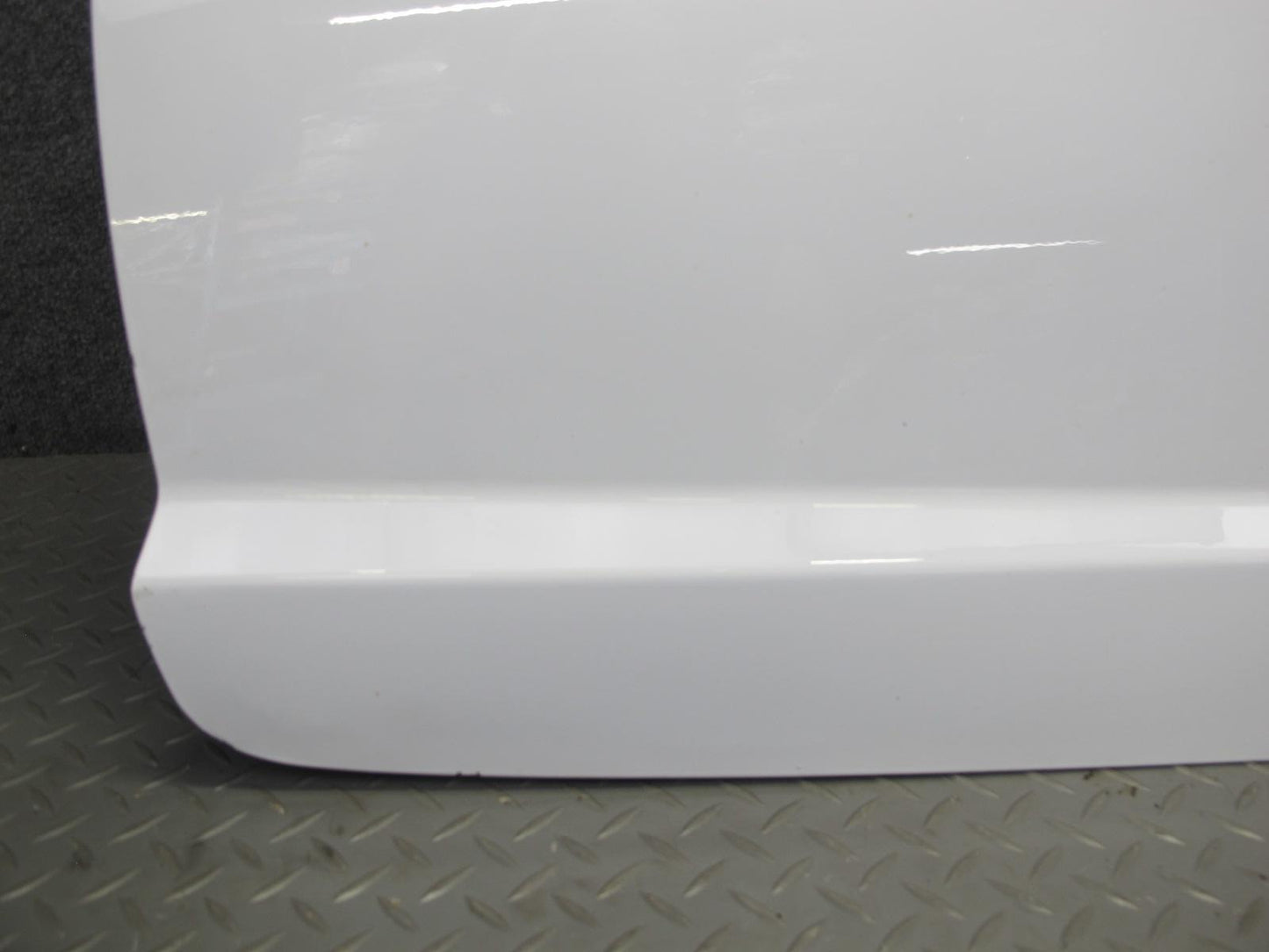 07-10 Saturn SKY Redline Left Driver Door Shell Panel Polar White OEM