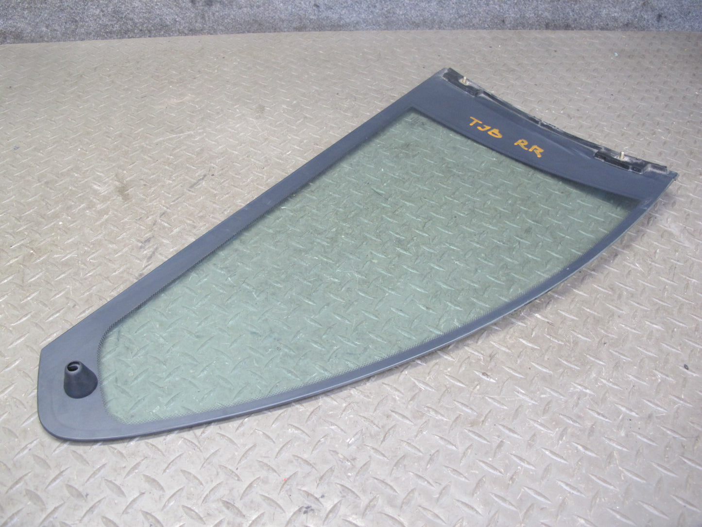 01-06 BMW E46 330Ci 3-SERIES Coupe Rear Right Quarter Glass Window w Seal OEM