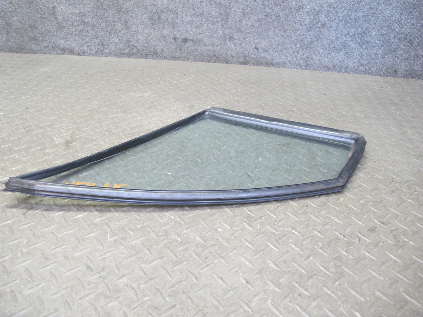 88-91 Mazda RX7 FC3S Convertible Front Right Door Vent Glass Window OEM