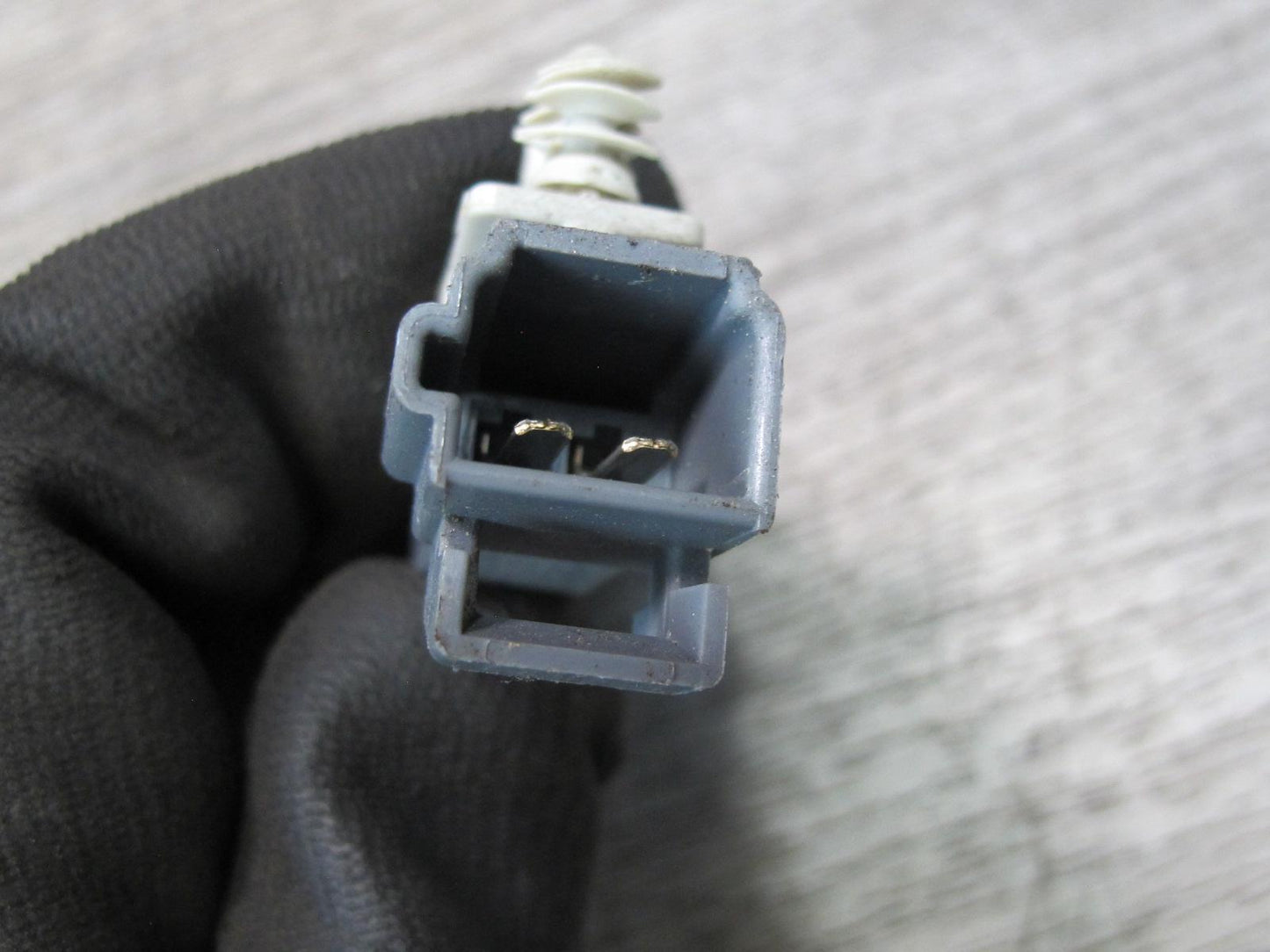 07-10 Saturn SKY Pontiac Solstice Rear Trunk Lid Lock Latch Actuator OEM
