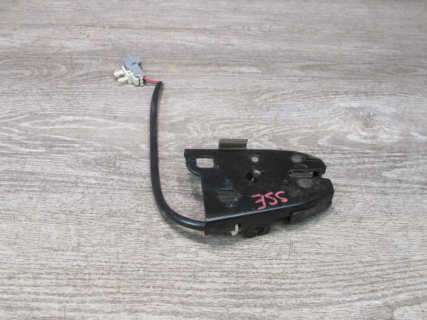 07-10 Saturn SKY Pontiac Solstice Rear Trunk Lid Lock Latch Actuator OEM