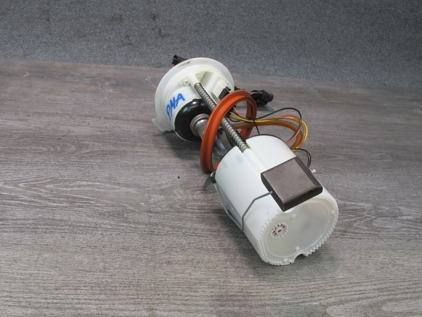 2015-2018 Porsche Macan Fuel Pump Level Sensor Assembly