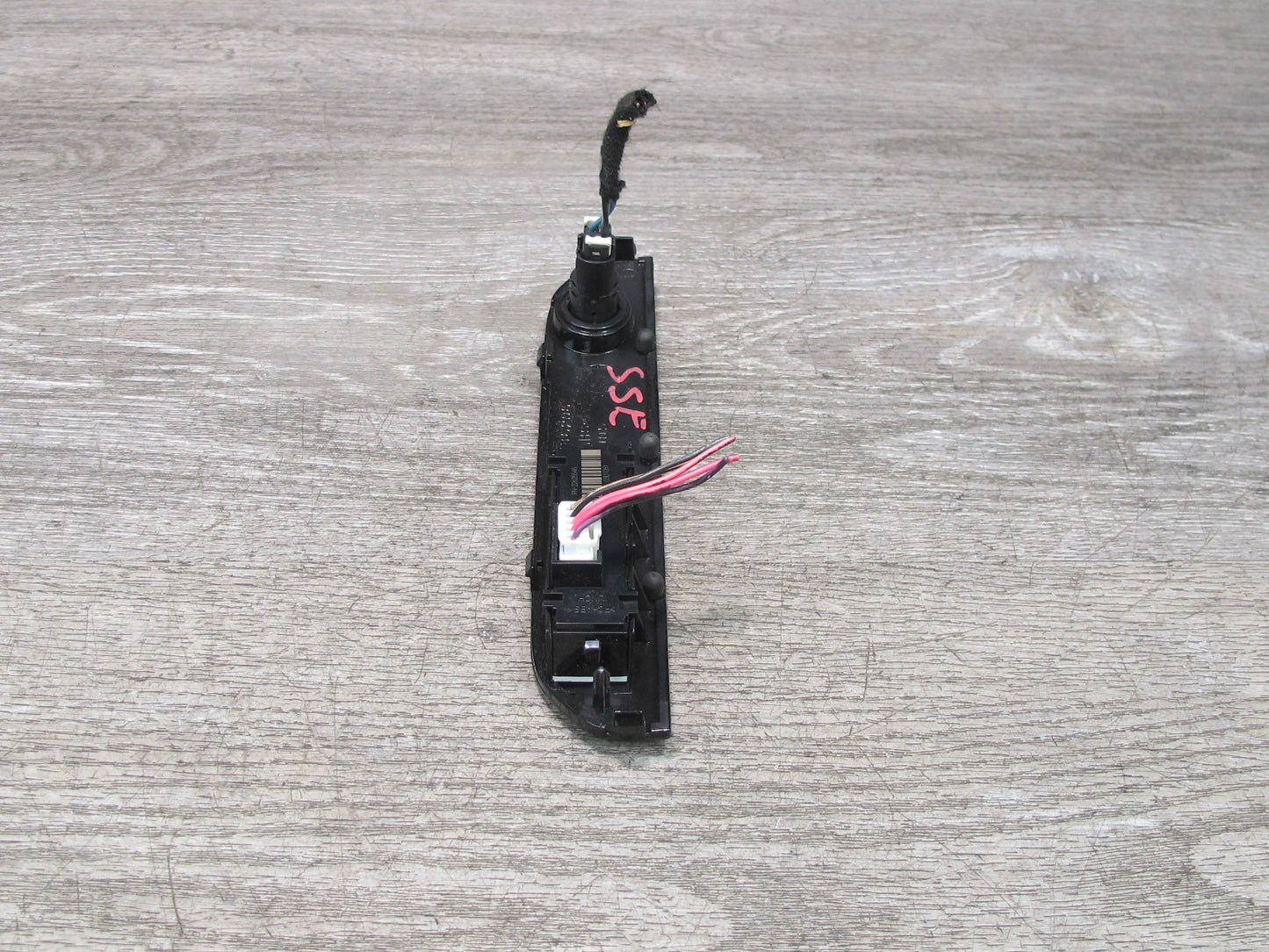 07-10 Saturn SKY Traction Control Button Passenger Indicator Switch Panel OEM