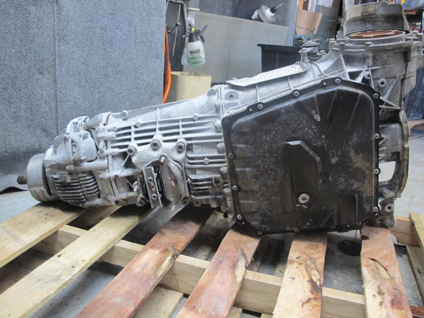 2015-2016 Porsche Macan S A5B02 A/T Automatic Transmission w Transfer Case 126k