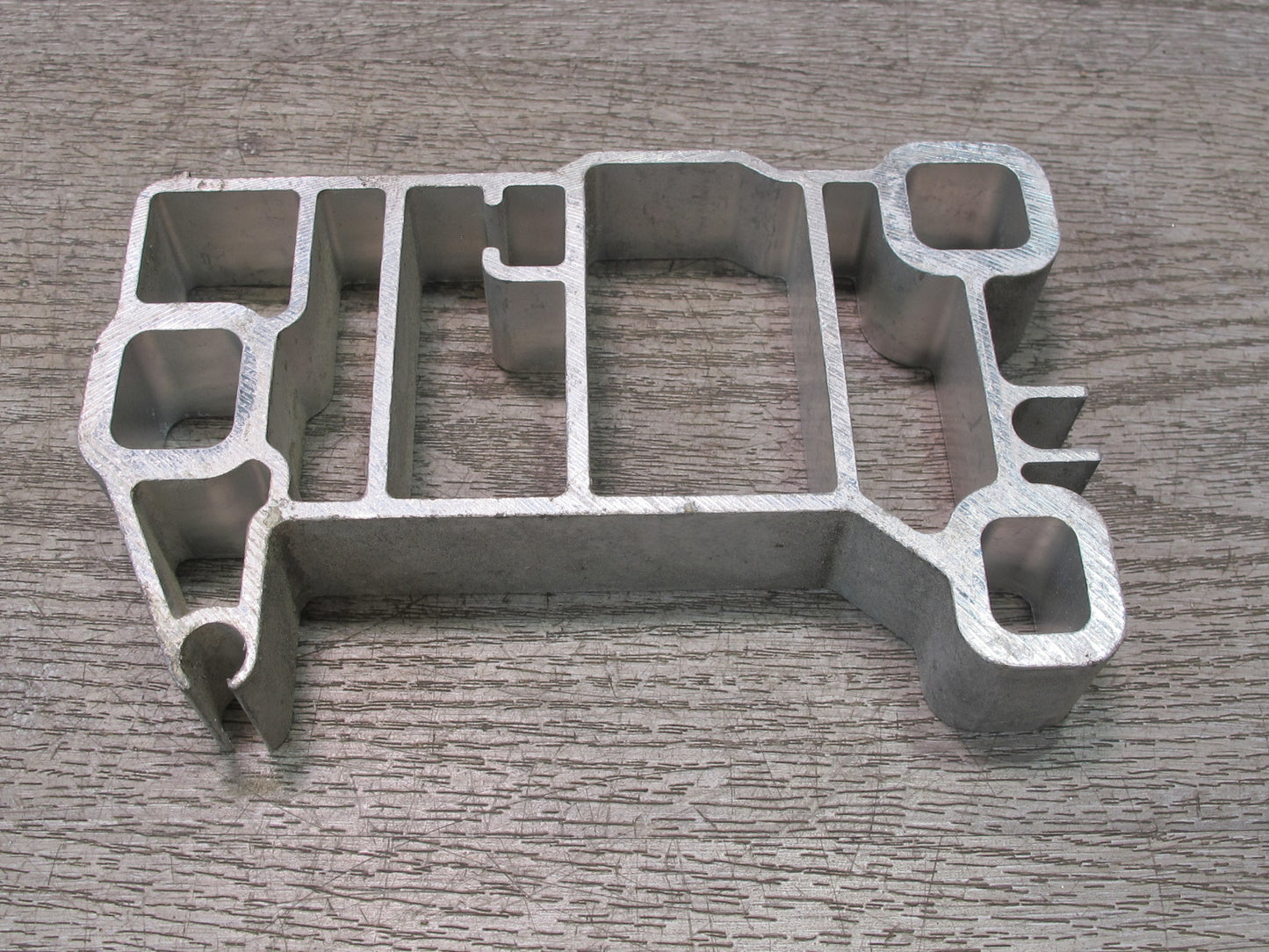 15-18 Porsche Macan Front Bumper Impact Reinforcement Bar Bracket Support Set