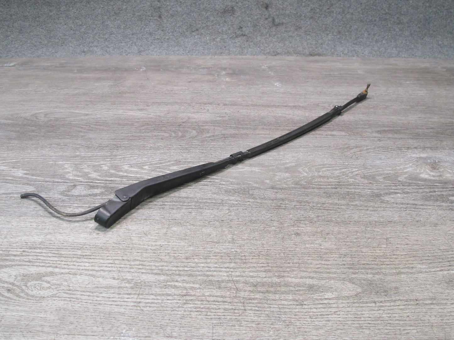 84-94 Chevrolet Corvette C4 Set of 2 Front Left & Right Windshield Wiper Arm OEM