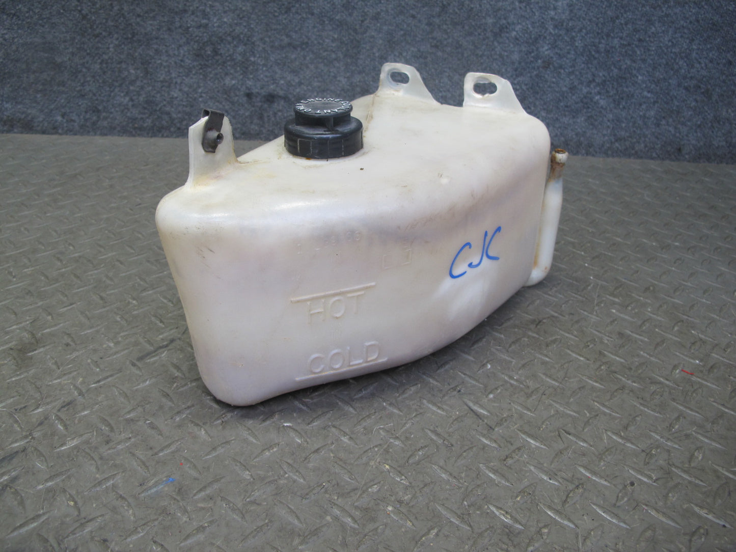 90-96 Chevrolet Corvette C4 Engine Expansion Overflow Reservoir Tank OEM