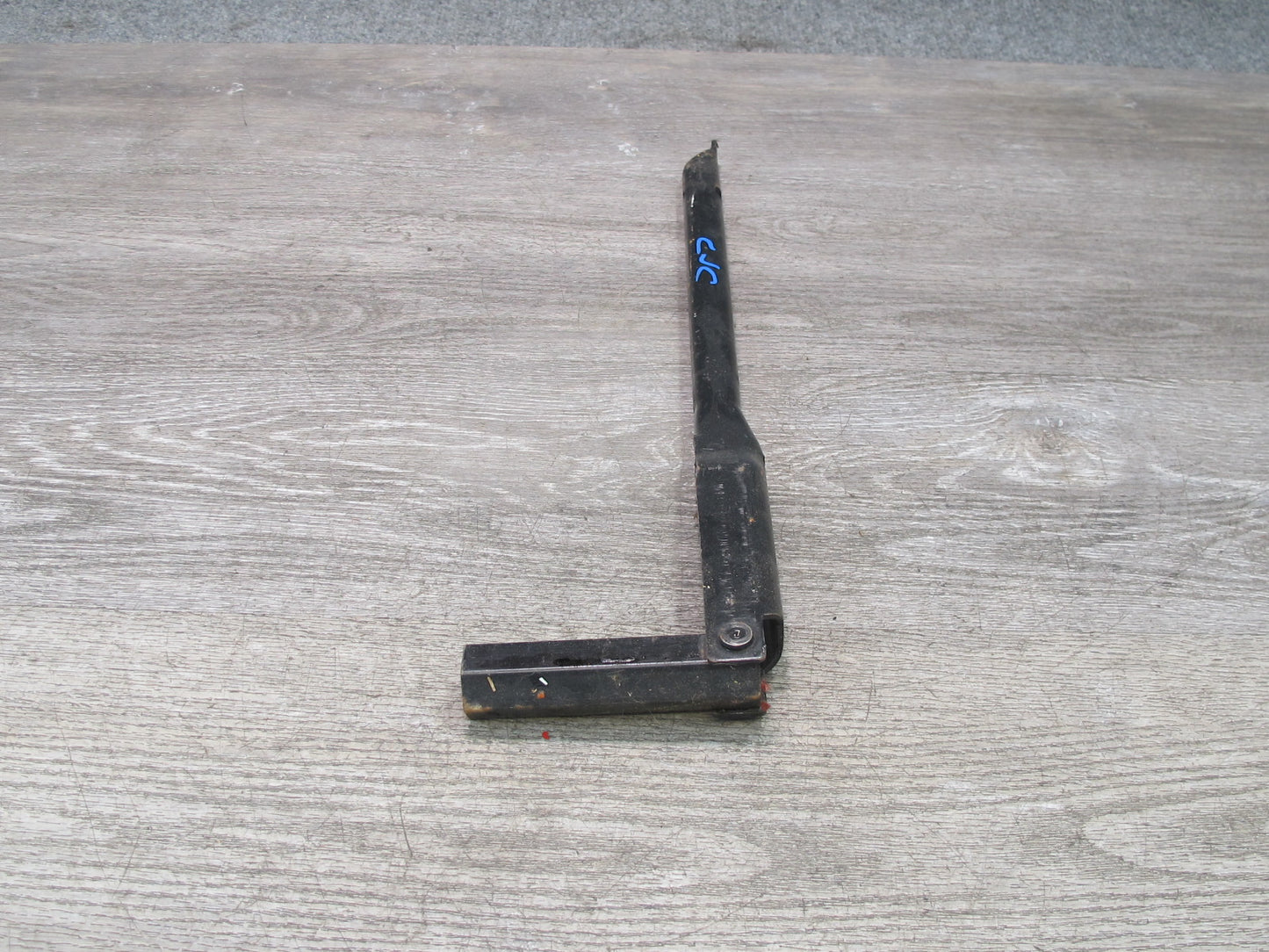 84-96 Chevrolet Corvette C4 Spare Tire LUG NUT Wrench Lift Jack Handle Mount OEM