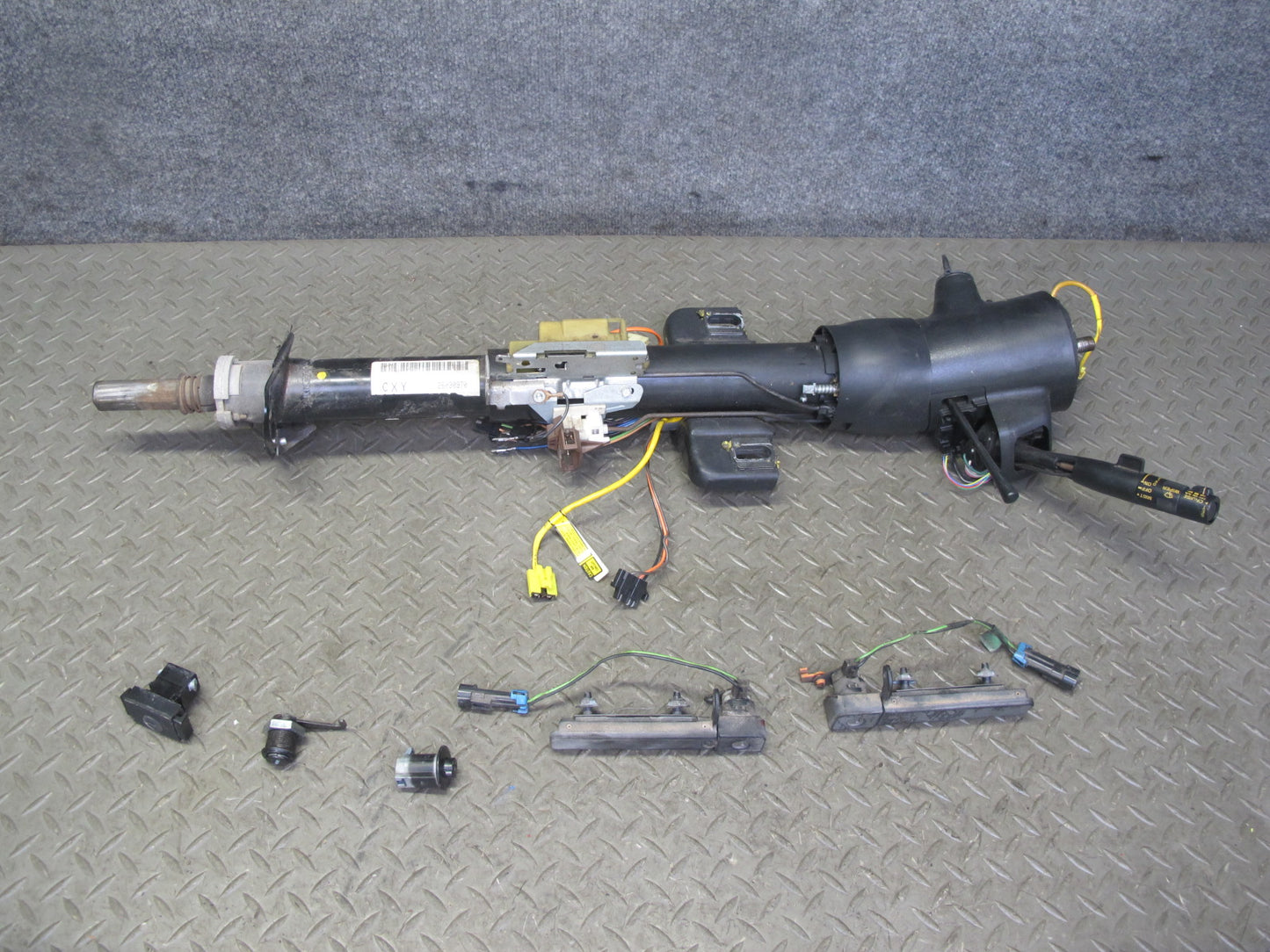 1993 Chevrolet Corvette C4 A/T Steering Column Ignition Switch Lock KEY Set OEM
