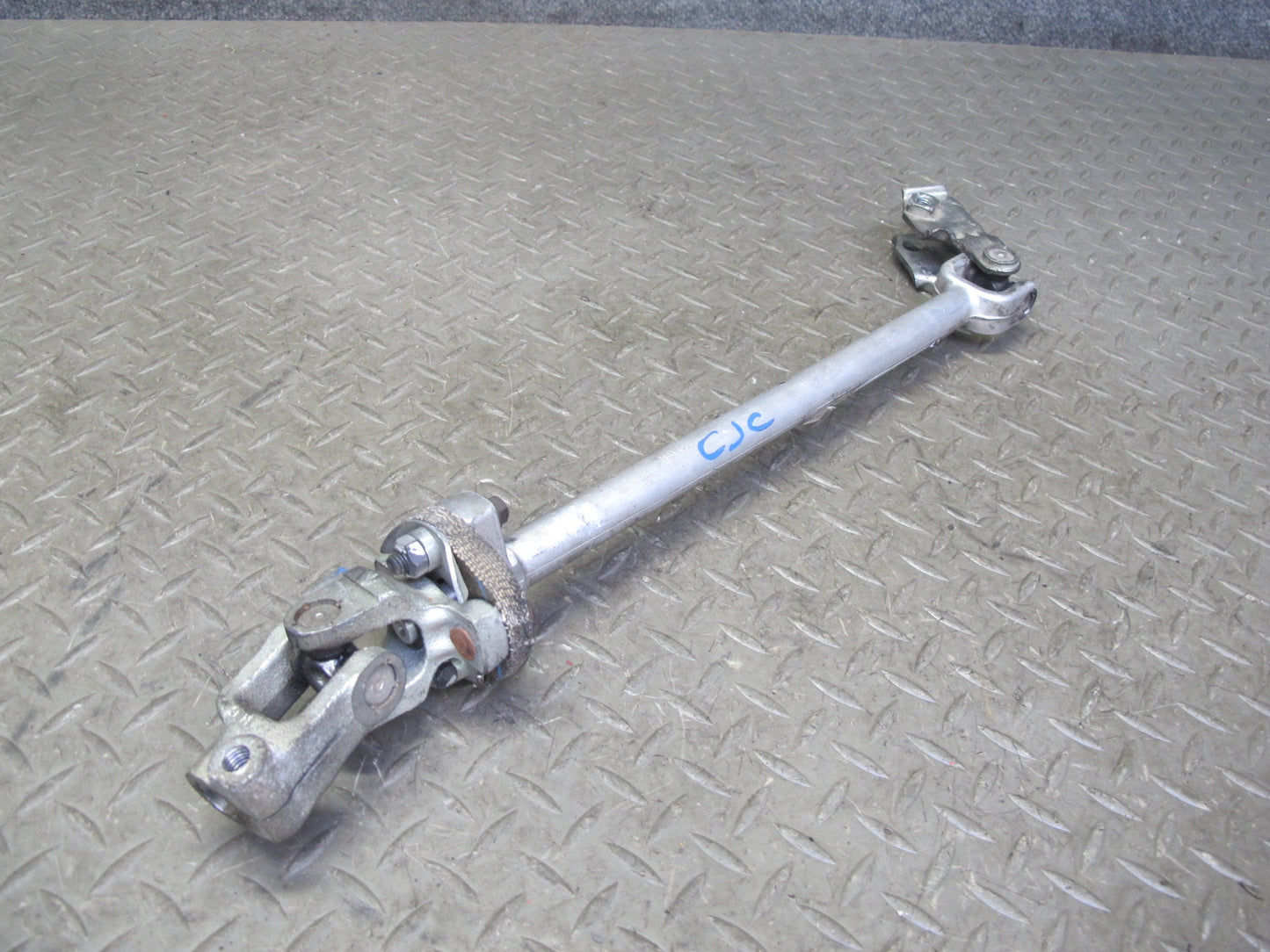 92-96 Chevrolet Corvette C4 Steering Column Coupler Intermediate Shaft OEM