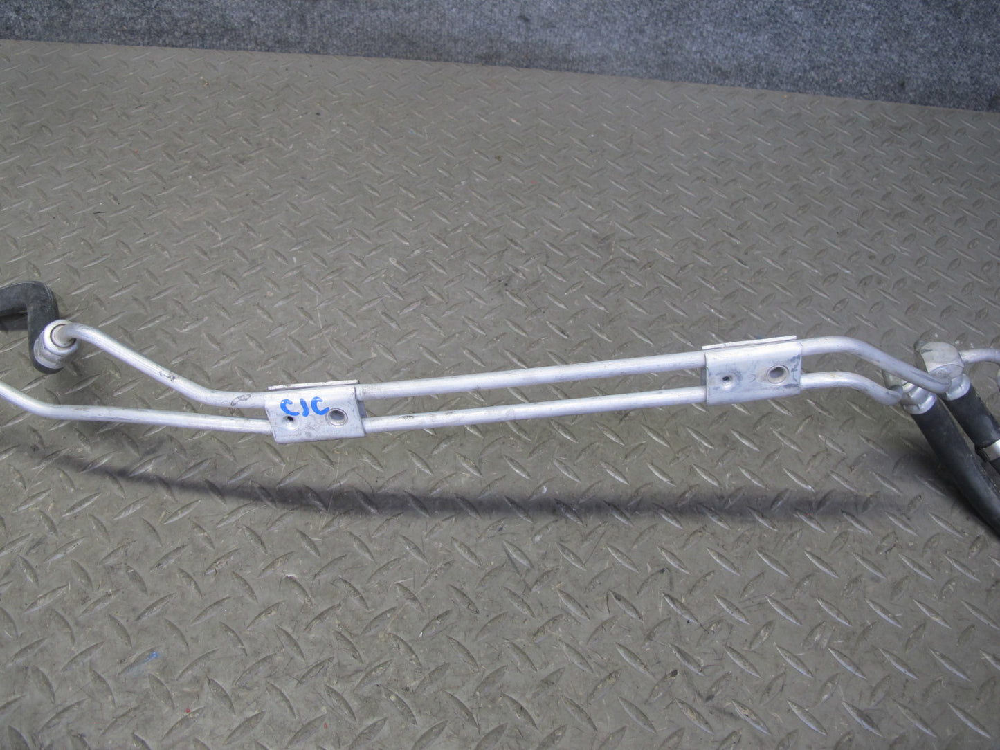 1993 Chevrolet Corvette C4 4L60 AT Auto Transmission Oil Cooler Pipe Line OEM