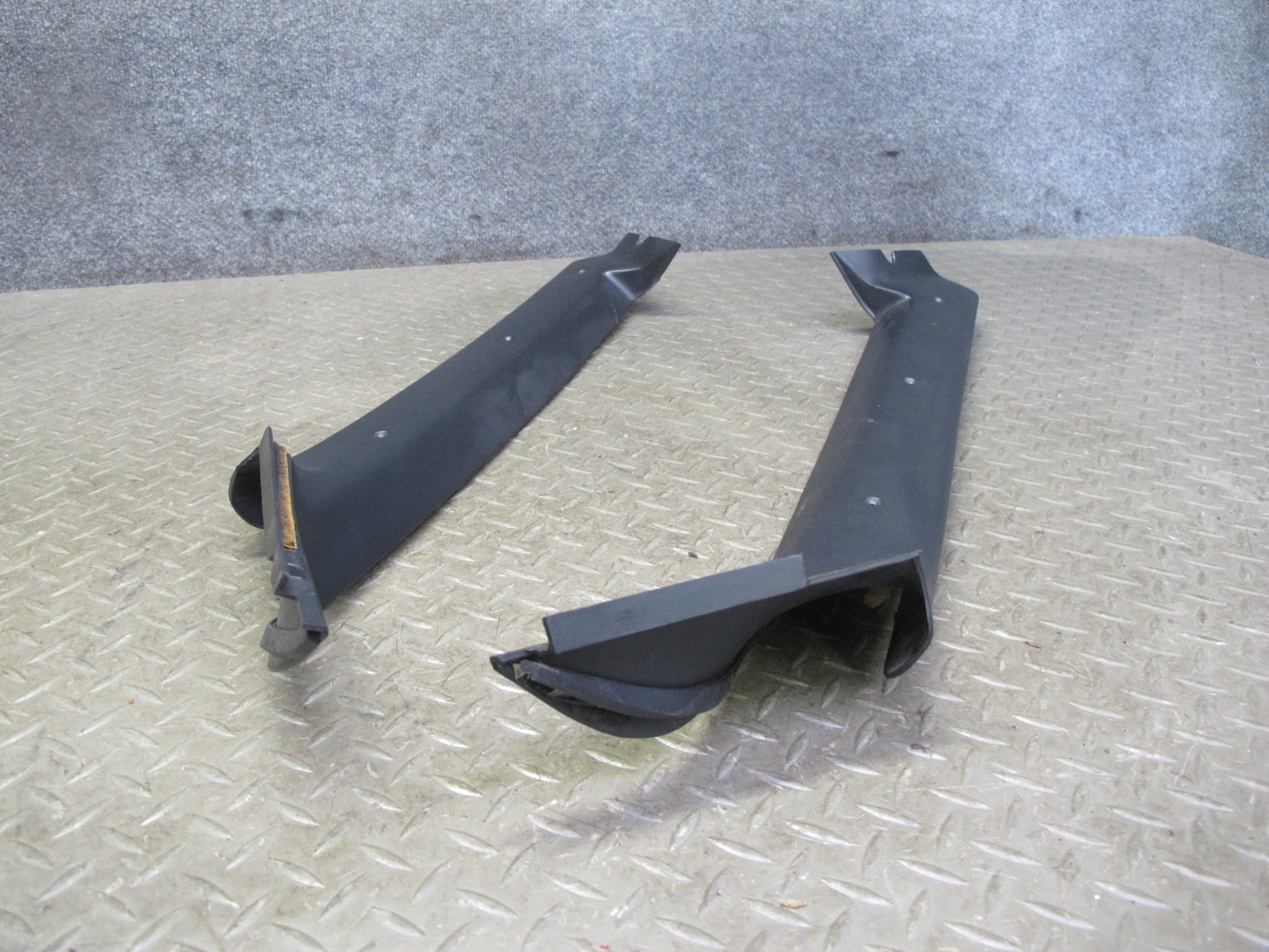 90-96 Chevrolet Corvette C4 Front Interior A Pillar Trim Cover Panel Set OEM
