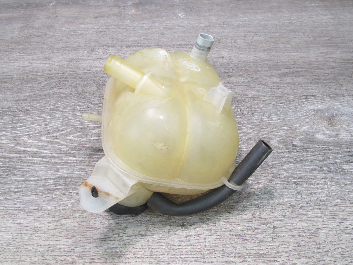07-10 Saturn SKY Solstice Engine Coolant Expansion Overflow Reservoir Tank OEM