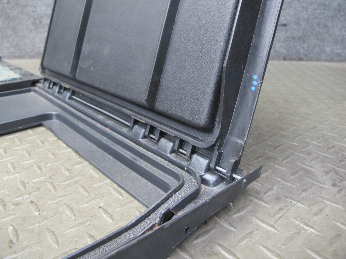 1993 Chevrolet Corvette C4 Coupe Trunk Storage Compartment Tray Door Lid Box Set