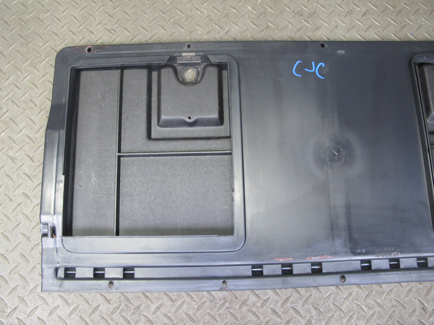 1993 Chevrolet Corvette C4 Coupe Trunk Storage Compartment Tray Door Lid Box Set