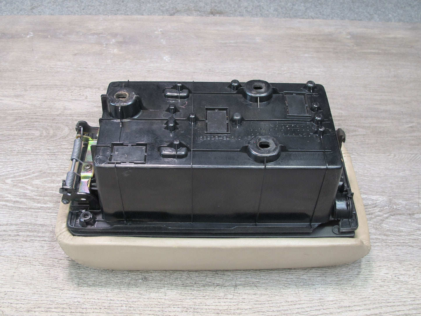 92-00 Lexus JZZ31L SC400 SC300 Front Center Console Armrest w Storage Box OEM